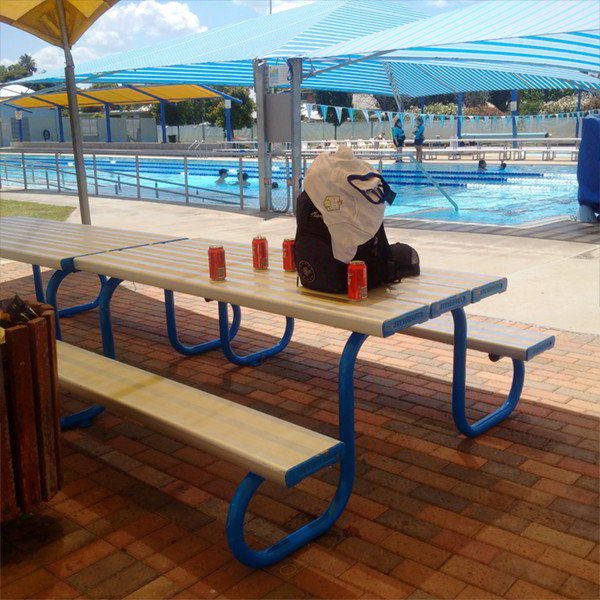 Felton Industry Advanced Park Setting at Forbes Swimming Pool Felton Industry Advanced Park Setting at Forbes Swimming Pool