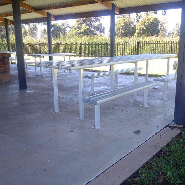Felton Bolt Down Park Setting at Parkes Shire Council Felton Bolt Down Park Setting at Parkes Shire Council