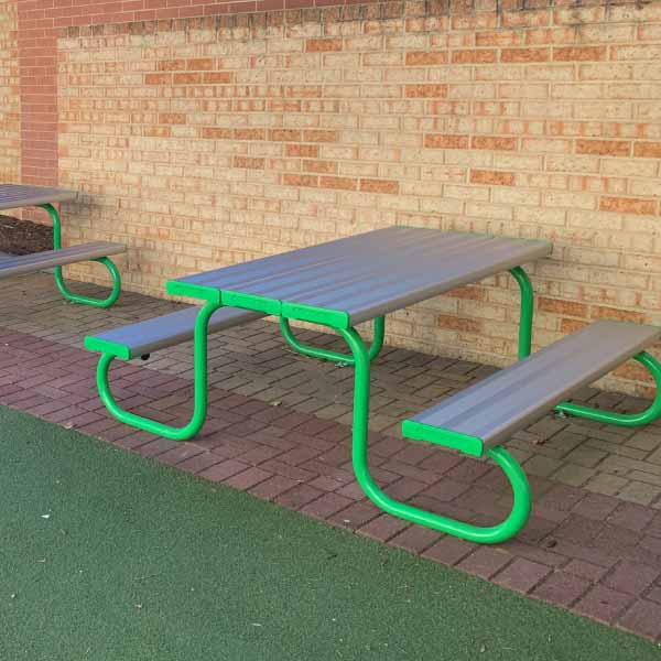 600x600-2451 Felton Industries Park Setting