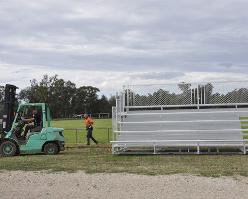 elite-portable-grandstand-photo1