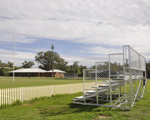 elite-portable-grandstand-photo4